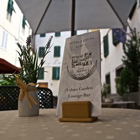 Hotel La Luna 3*