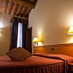 Hotel La Luna 3*