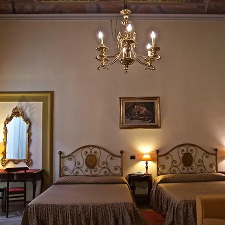 La Luna Hotel 3*