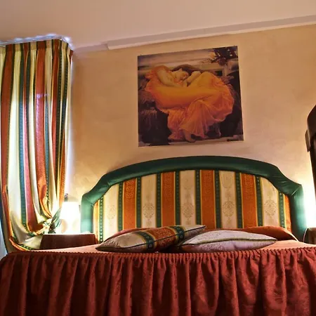 La Luna Hotell Lucca