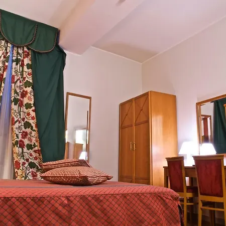 La Luna Hotell 3*