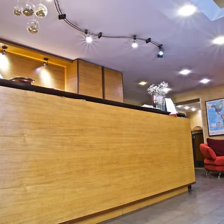 La Luna Hotell